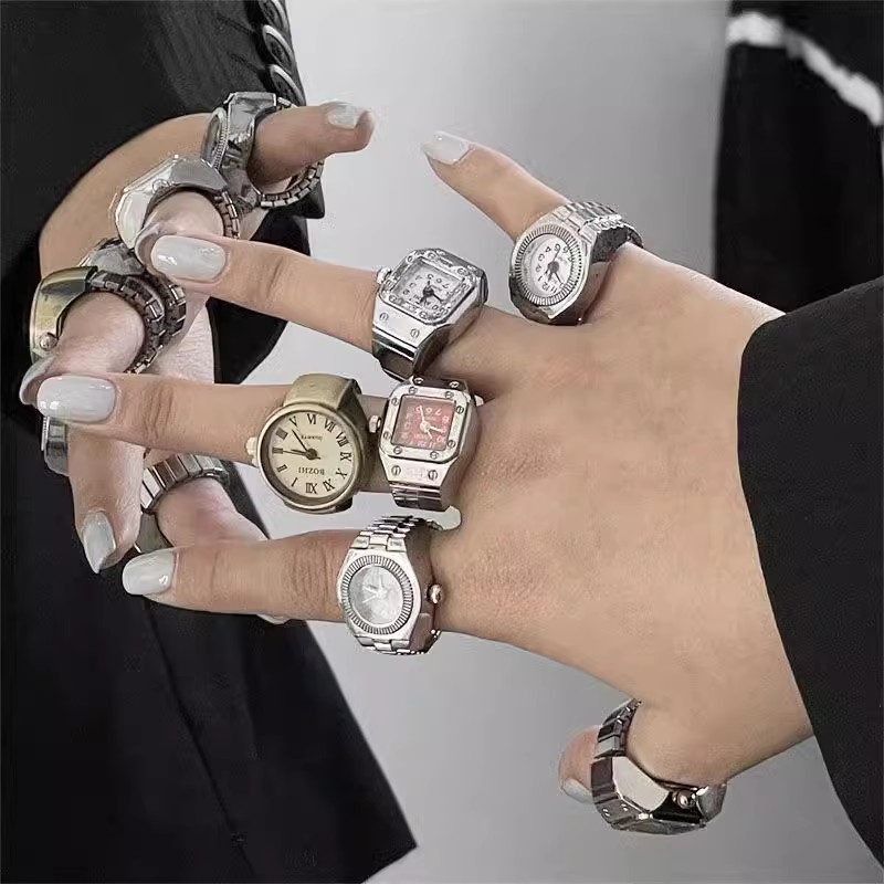 Relógios Vintage Mini Punk em  - Vintage Jewelry Watches Women avaliação e preço