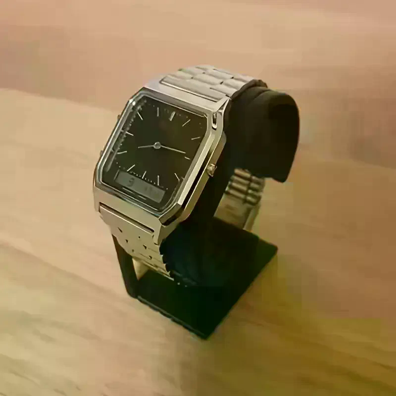 Suporte de relógio de luxo em  - Jewelry Stores With Watches avaliação e preço